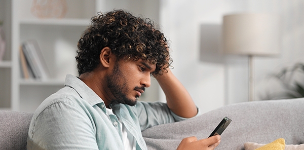 Missed Calls 2 frustrated-customer-on-a-mobile
